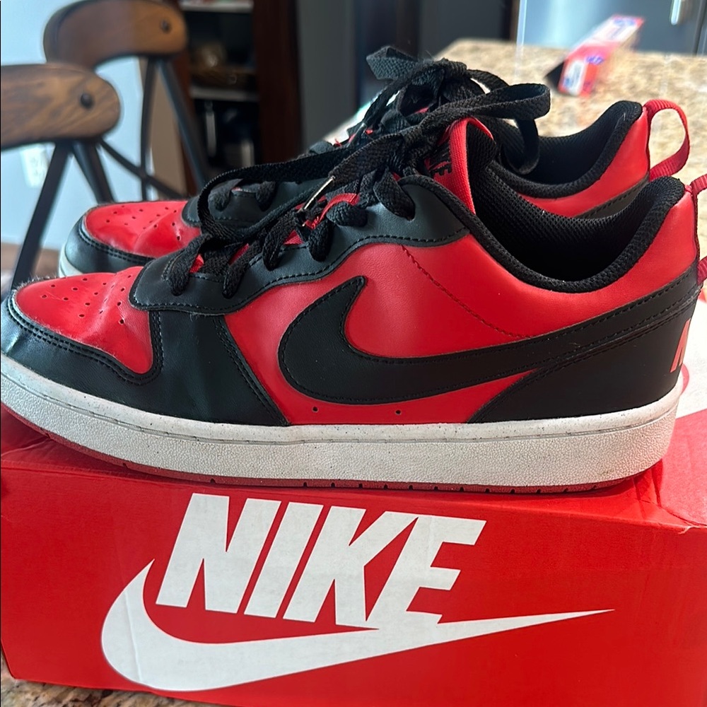 Nike Black and Red Athletic Shoes